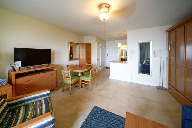 Studio, Kitchen, Ocean Front studio