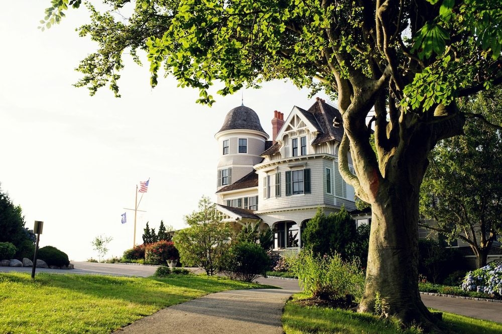 Castle Hill Inn4