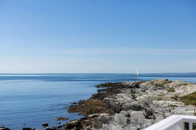 Superior Beach House
