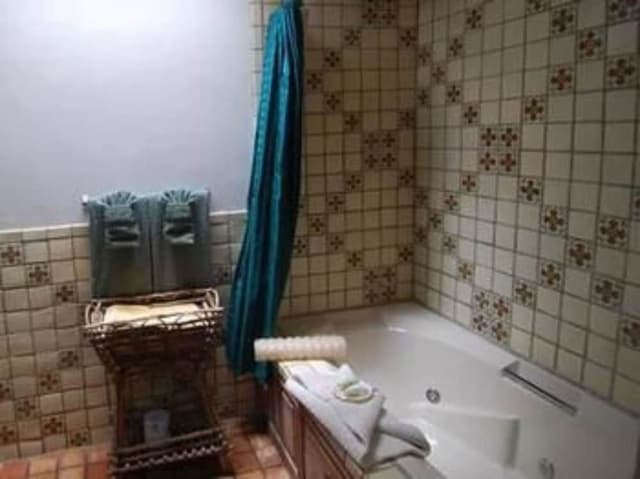Luxury Room, Ensuite (one king)