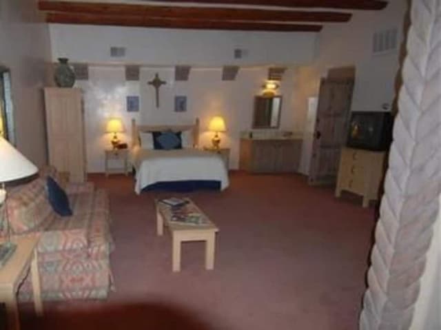 Luxury Room, Ensuite (one queen)