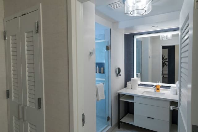 Deluxe Room, 2 Queen Beds