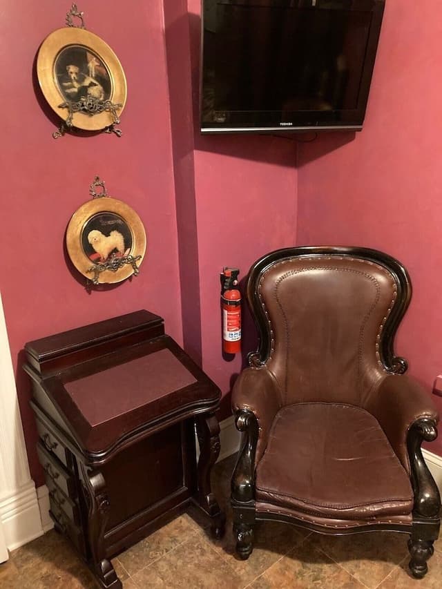Family House, Private Bathroom (Entire)