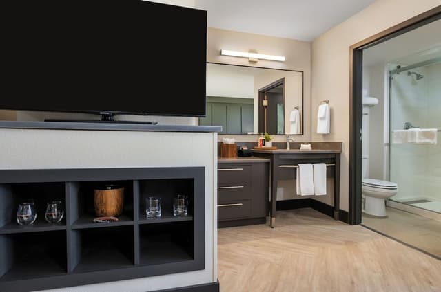 Work Wise Premium Studio, 1 King Bed