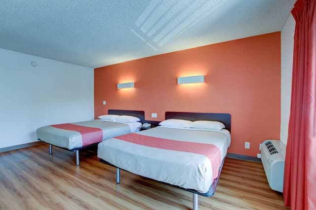 Standard Room, 2 Queen Beds, Non Smoking