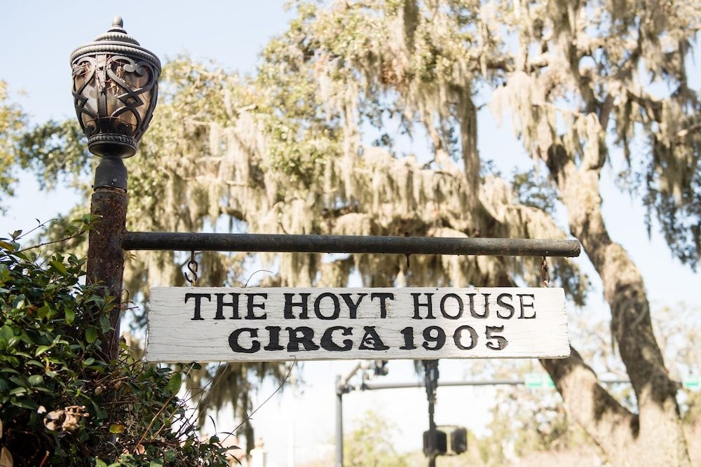Hoyt House Bed & Breakfast Inn0