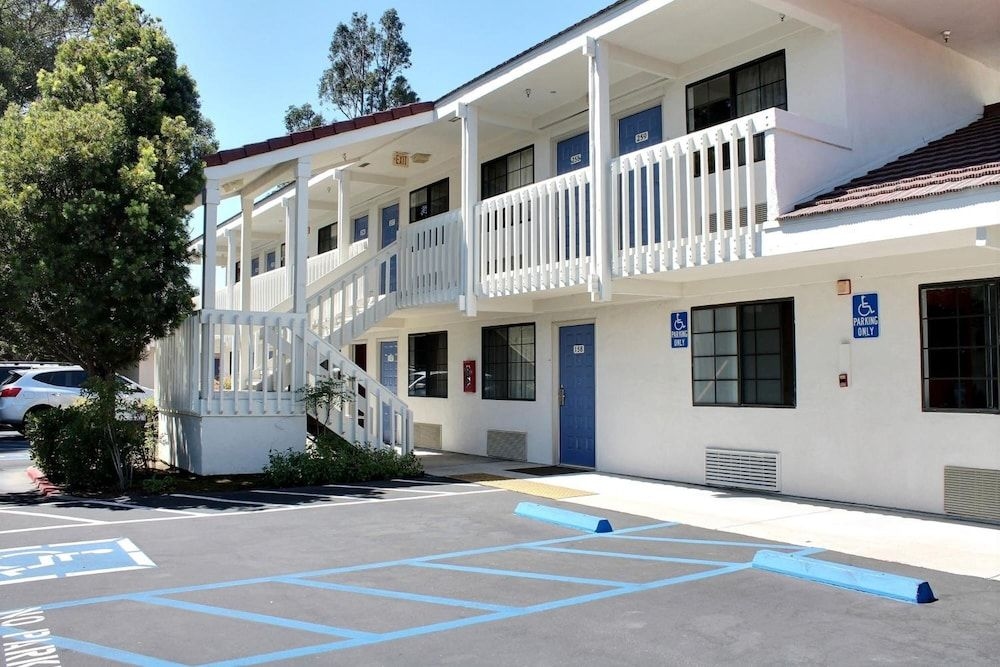 Motel 6 San Luis Obispo South1