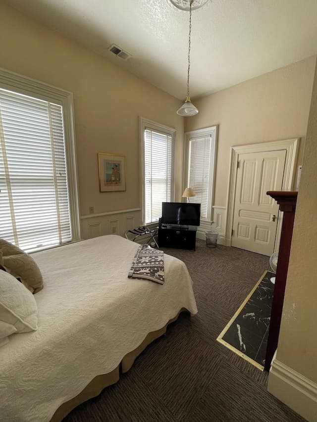 Exclusive Room