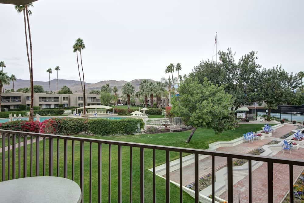 SHADOW MOUNTAIN RESORT