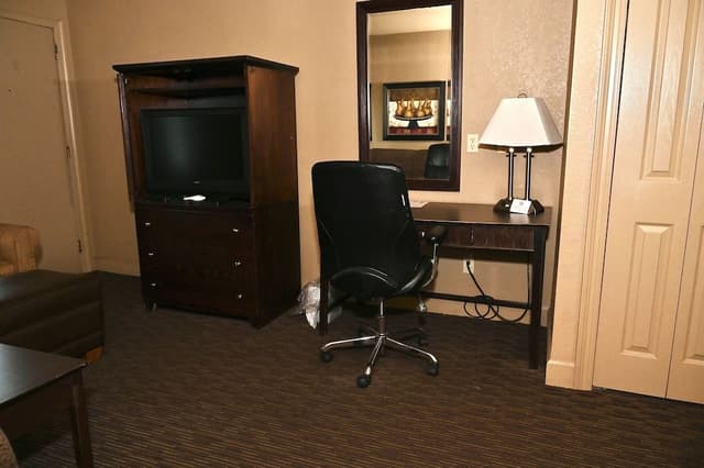 Single Room, 1 King Bed, Non Smoking
