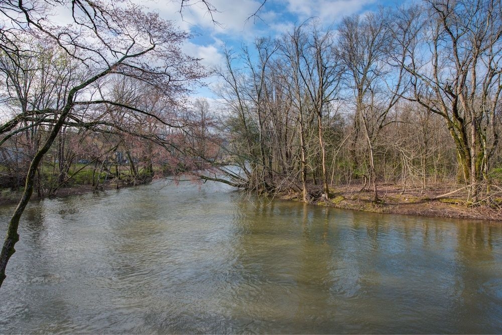 River Bend Inn3