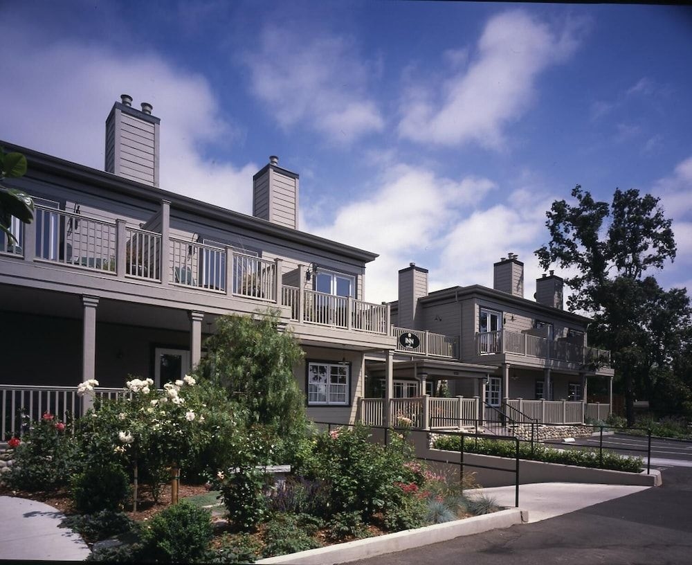 Inn At Sonoma - A Four Sisters Inn1