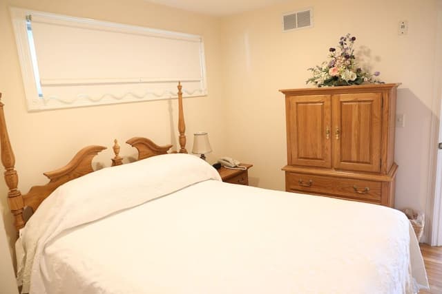 Premium Suite, 1 Queen Bed with Sofa bed, Private Bathroom, Partial Ocean View (1 Bdrm. Suite)