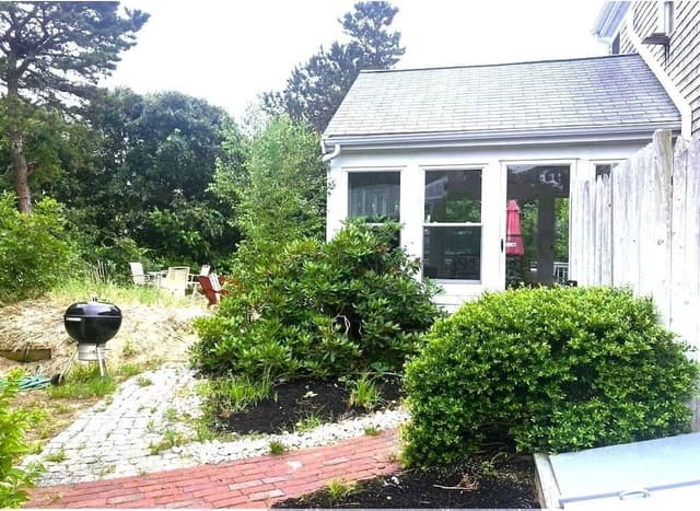 Private Yellowtail House at By the Sea Bed & Breakfast