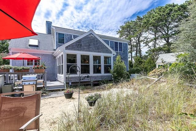 Private Yellowtail House at By the Sea Bed & Breakfast