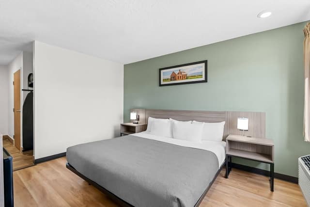 Room, 1 King Bed, Accessible, Non Smoking