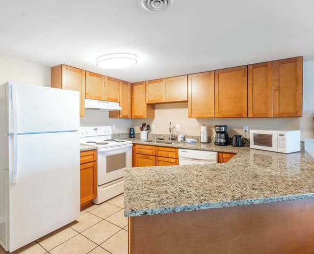 Standard Condo, 3 Bedrooms, Bay View