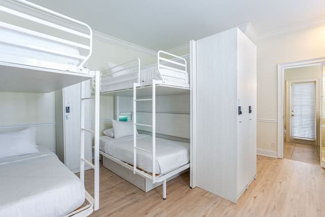 NYAH Private Balcony Room 6 Single Beds