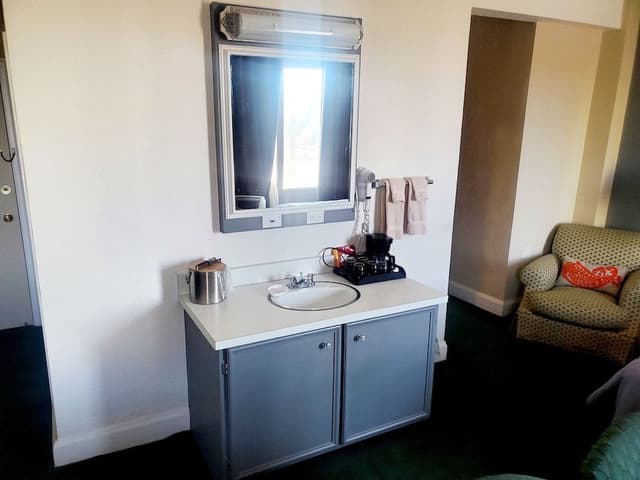 Design Suite, Multiple Beds, Non Smoking, Refrigerator & Microwave