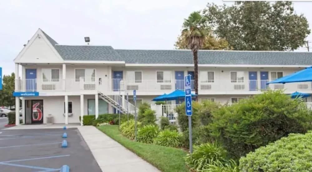Motel 6 Sacramento Central2