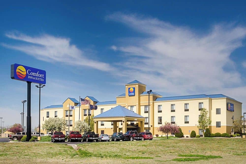 Comfort Inn & Suites Hutchinson Comfort Inn & Suites Hutchinson