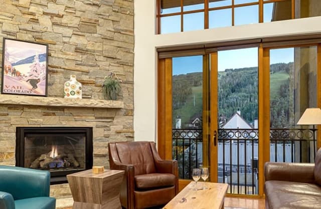 Condo (With 3 baths, Platinum)