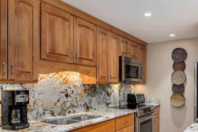 Condo (Platinum 2 Bath)