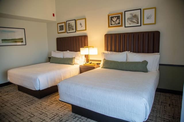 Room, 2 Queen Beds, Non Smoking (Golf View)