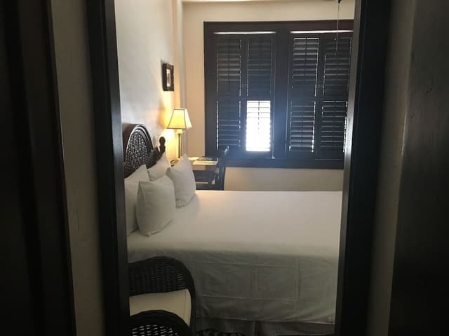 Deluxe Room, 1 Queen Bed