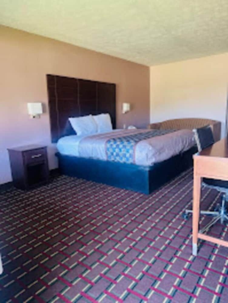 AMERICAS BEST VALUE INN2
