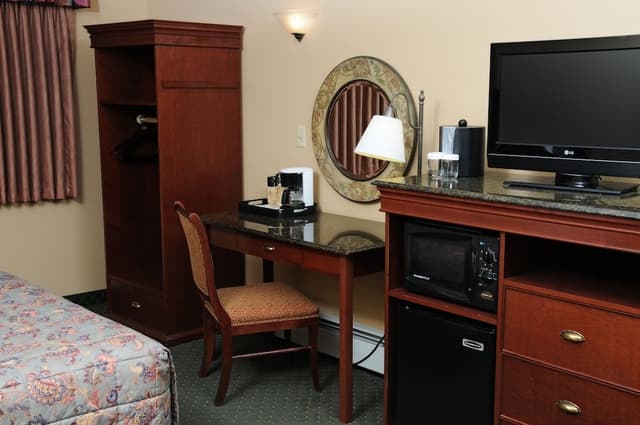 Standard Double Room, 2 Queen Beds