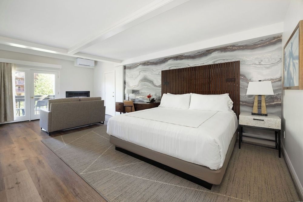 Sitzmark Lodge0