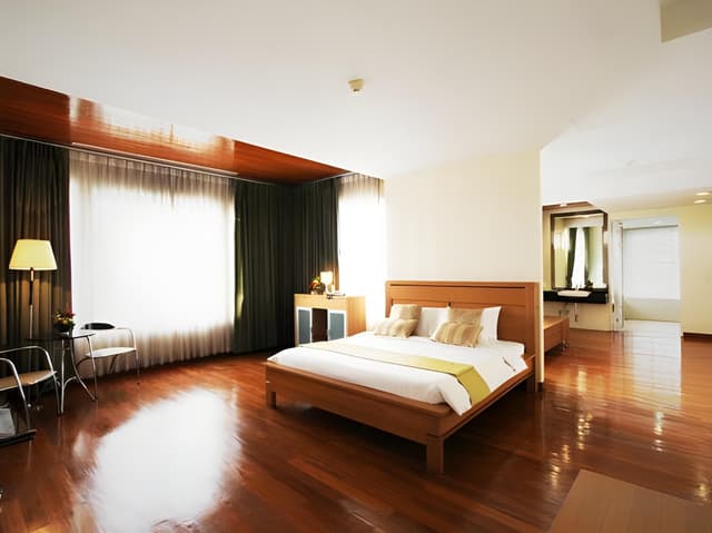 Executive One-Bedroom Suite