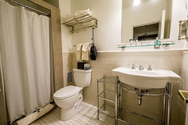 Suite, 2 Queen Beds, Non Smoking