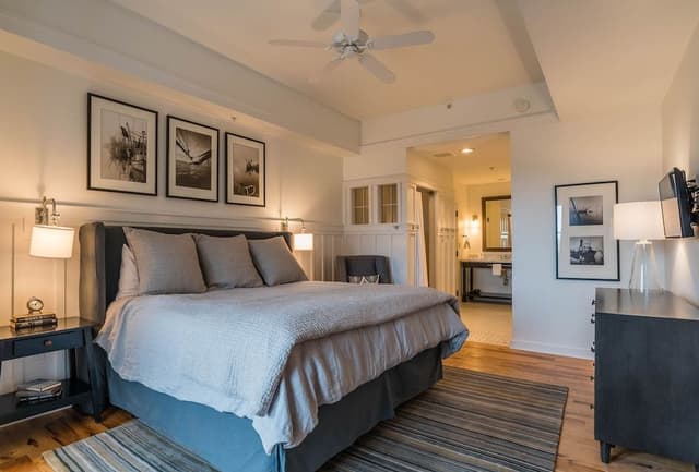 Suite, 1 King Bed with Sofa bed, Park View (Resort Suite)
