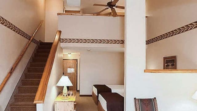 Loft Fireplace - Water Park Included