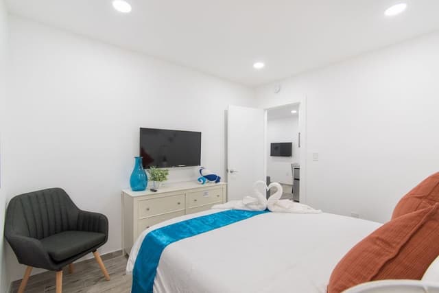 Apartment (2)