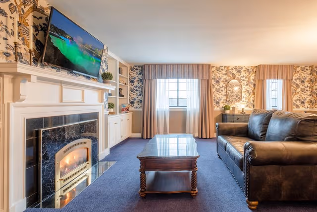 The Niagara Two Bedroom Suite