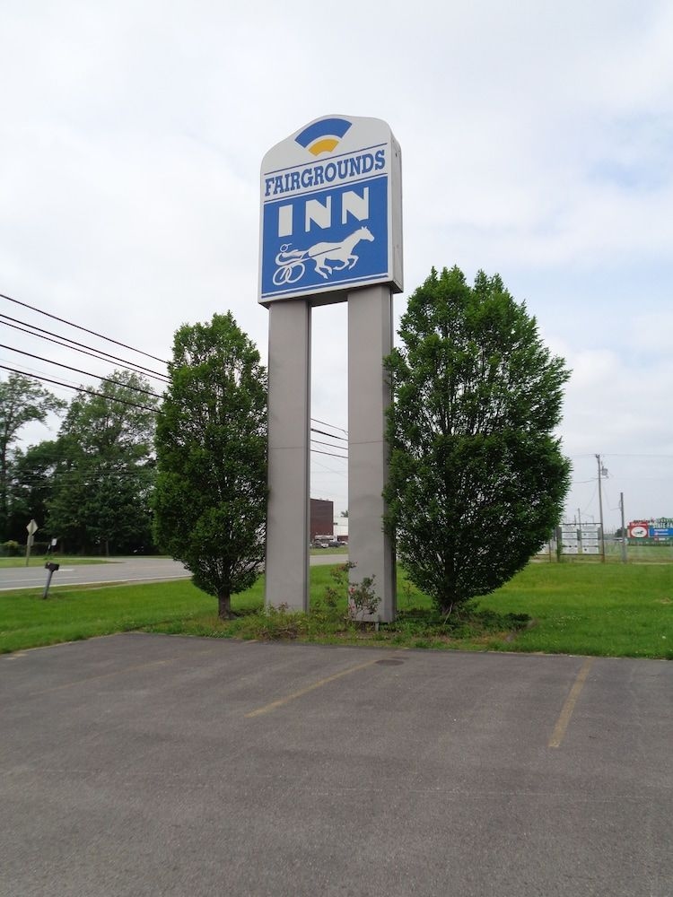 Fairgrounds Inn1