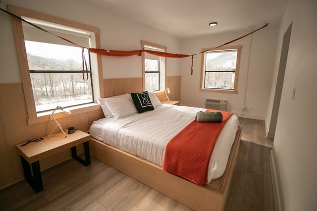 Single King Suite - Downtown