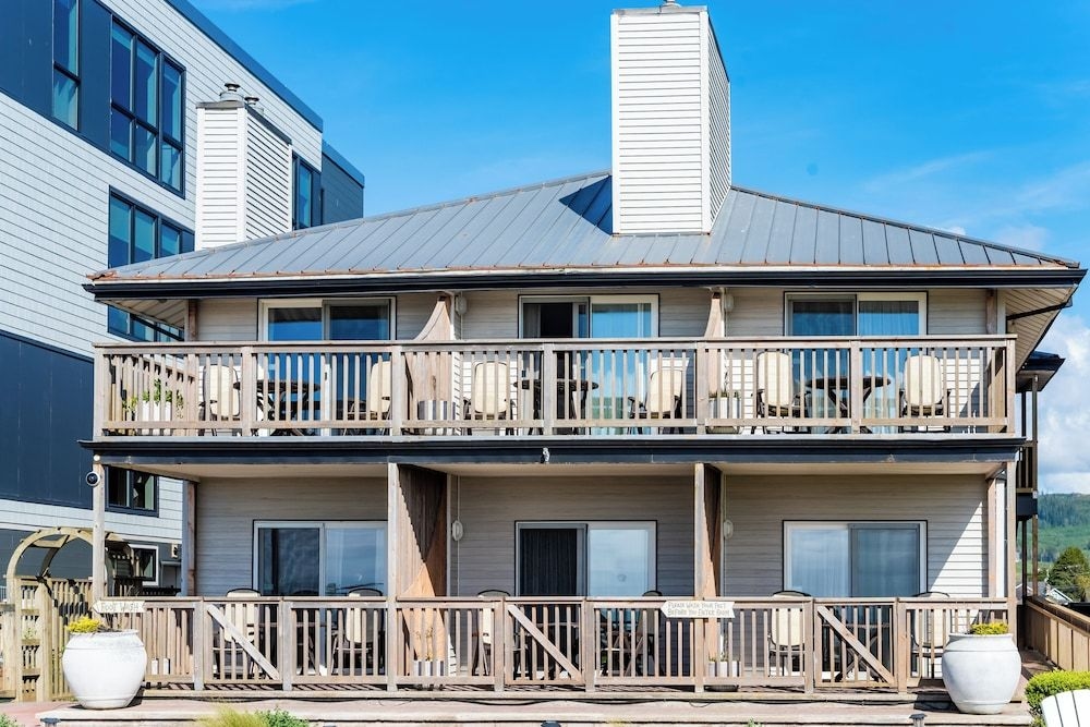 Inn at the Prom3