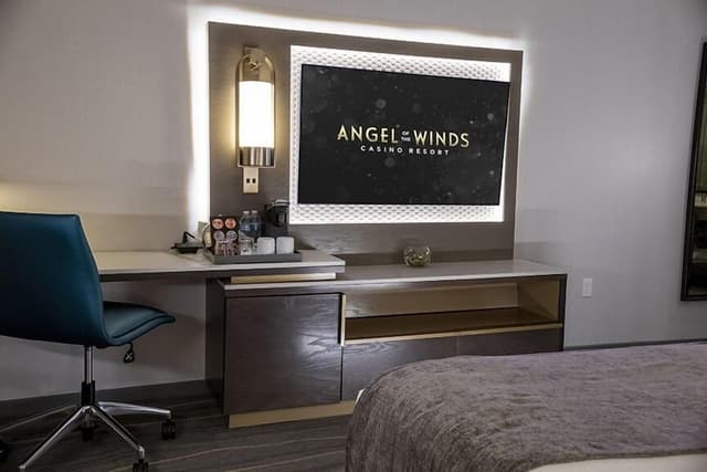Deluxe Room, 1 King Bed