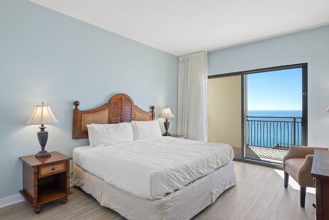 Condo, 3 Bedrooms, Beach View