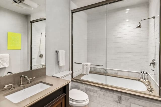 Room, 1 Bedroom (S2B)
