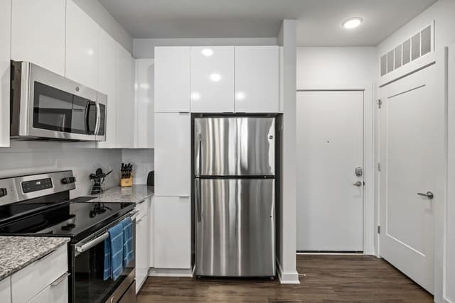 Spectacular 1BR/1BA Apartment (1270 Spring Street NW, Atlanta, GA 30309)