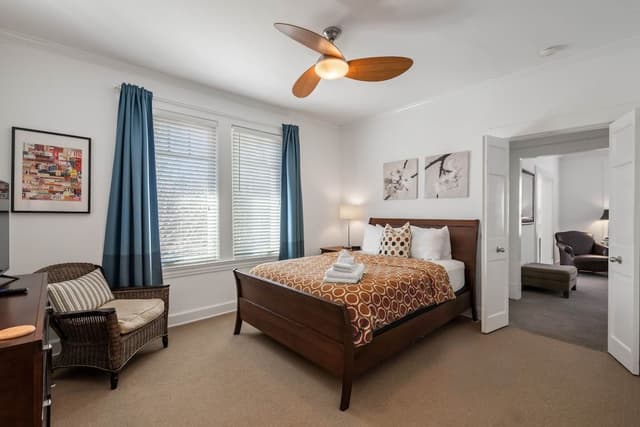 Standish House Apartment Duplex Home, 3 Bedrooms (71 Standish Ave NW, Atlanta GA 30309)