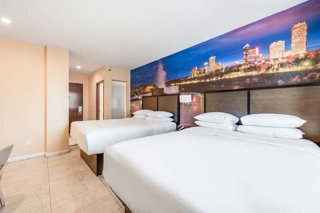 Room, 2 Queen Beds, Accessible, Non Smoking