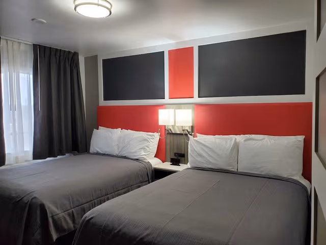 Standard Single Room, 2 Queen Beds