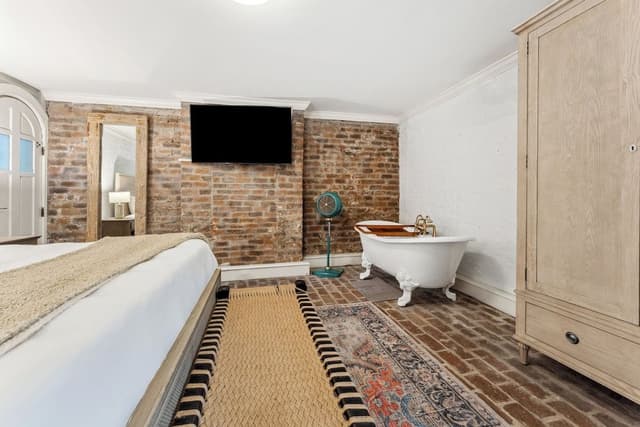 Room, 1 King Bed (Garden)