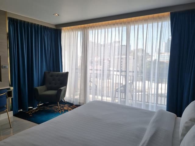 Premier Room (DEE Tower)